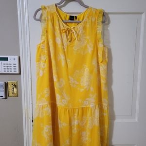 Yellow/white floral drop waist dress